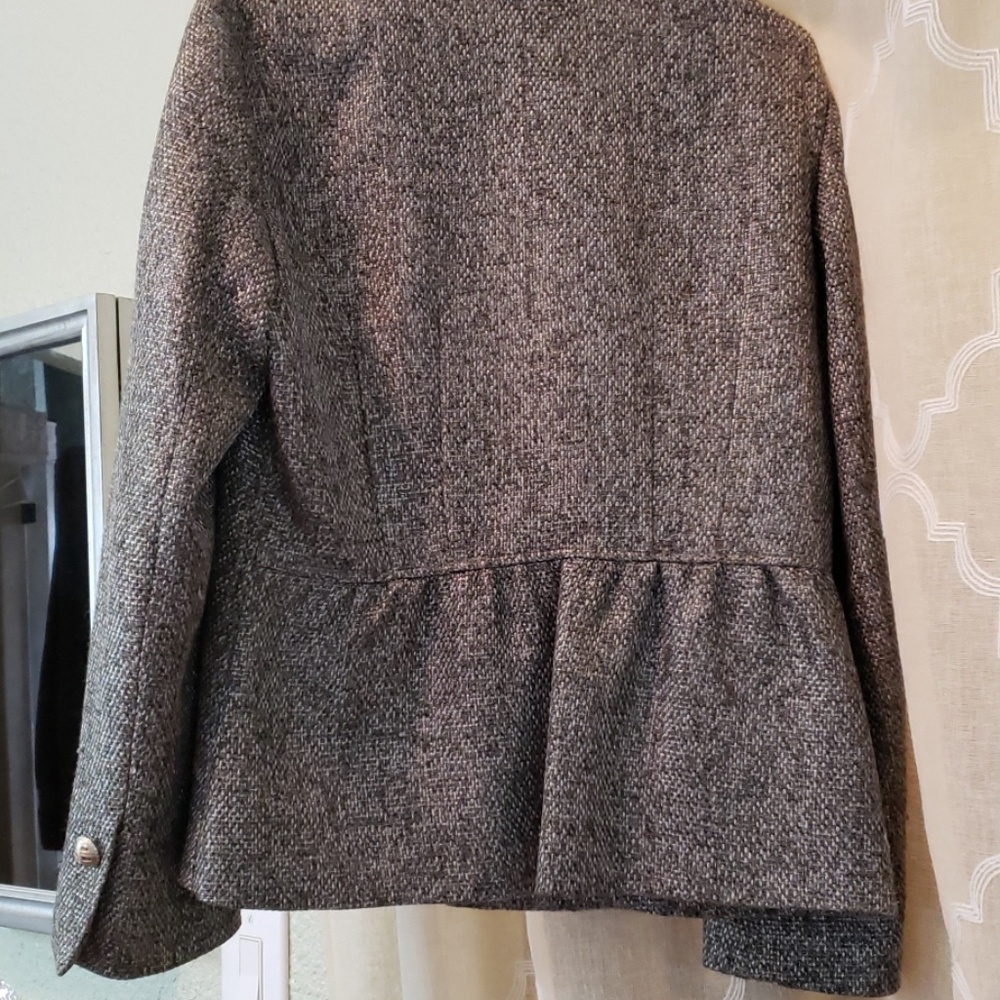 Jacket - Picture 2 of 4